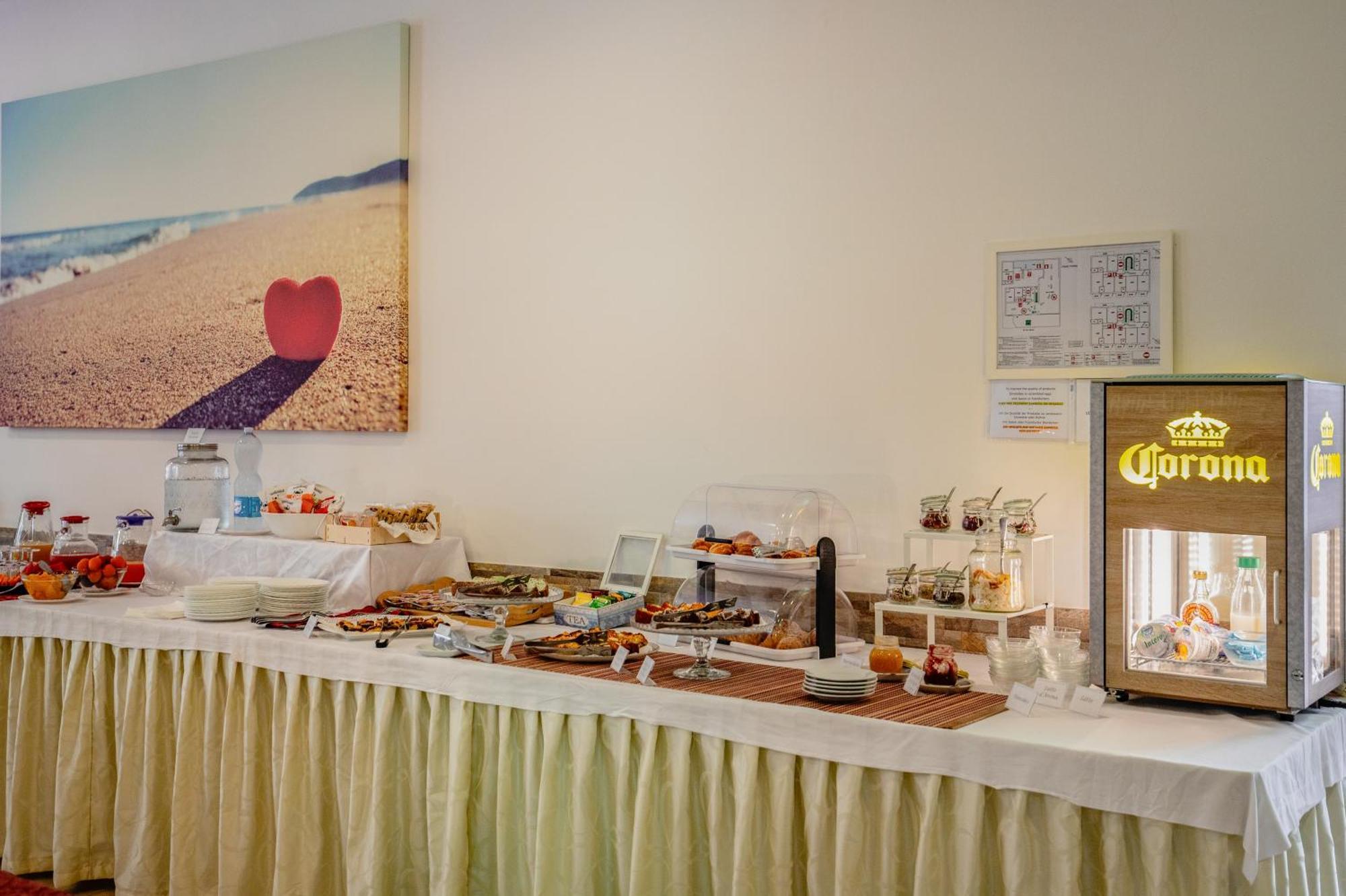 Hotel Clara Rimini Luaran gambar